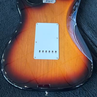 Fender Jimi Hendrix Artist Series Signature Stratocaster Sunburst #MX22295947  7 lbs 6.2 oz image 9