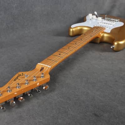 Fender Vintera III Late 50s Stratocaster - Aztec Gold - 2nd Hand image 13