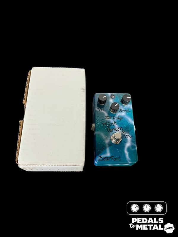 Bearfoot FX Mint Green Mini Vibe | Reverb