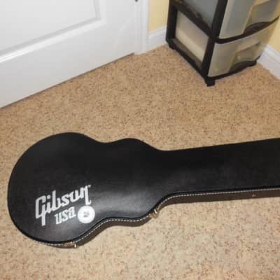 Left Handed Gibson Les Paul Deluxe 2012 Goldtop Limited Edition image 6
