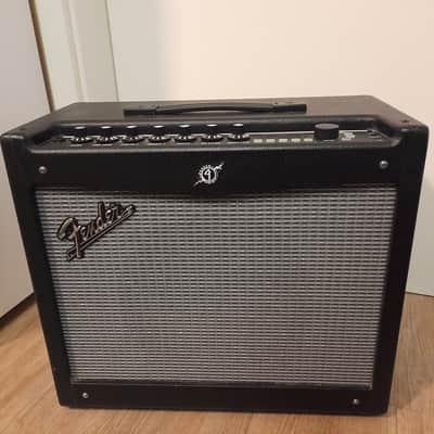 Fender Mustang III V.2 100-Watt 1x12" Modeling Guitar Combo 2013 - 2016 image 12