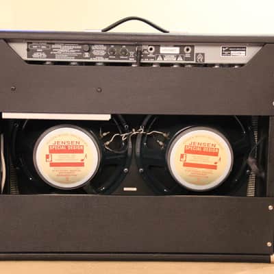 Fender '65 Twin Reverb 85-Watt 2x12" Guitar Tube Combo - 2017 - Black image 10