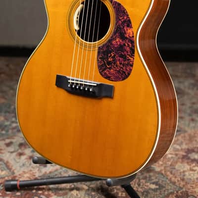 2006 Martin 000-28EC Eric Clapton Signature Acoustic Guitar with Hardshell Case and L.R. Baggs Anthem - Used image 5