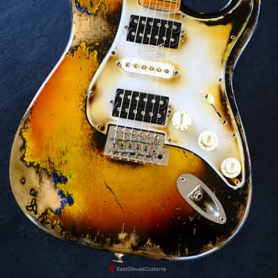 Fender Stratocaster Honey Burst H/S/H Reverse Headstock Aged Relic (RARE) image 3