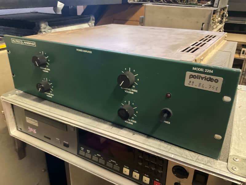 Altec 2204 amplifier four channel vintage image 1