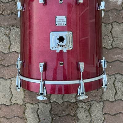 Yamaha 20x18 Maple Custom Absolute bass drum - burgundy sparkle image 12