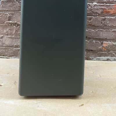 Behringer Thunderbird BX108 Bass Combo Amplifier SN: N0700982110 image 11