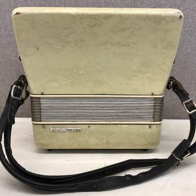 Camerano 25 Key Beginner Accordion - Made in Italy - 1960’s - Mother of Pearl Finish image 5