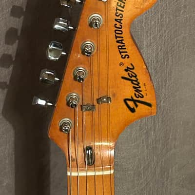 Fender Stratocaster 1975 signed by Carlos Santana, Maple Fretboard image 7
