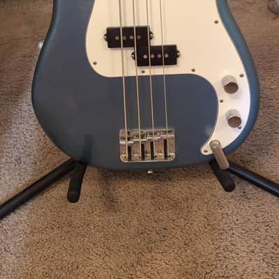 Fender Player Precision Bass with Maple Fretboard 2018 - Present Tidepool image 2
