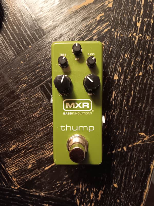 MXR M281 Thump Bass Preamp