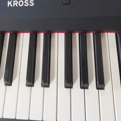Korg KROSS 88-Key Digital Synthesizer Workstation 2010s - Black image 4