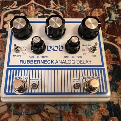 DOD Rubberneck Analog Delay 2010s - White/Blue image 3