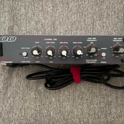 DOD  834 Series II Stereo Crossover image 8