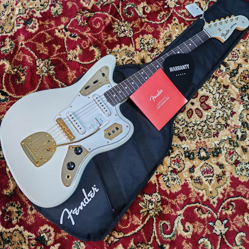*NEW IN BOX* 2026 Fender Japan Limited Edition Traditional Collection, 60's Jaguar White Pearl Gold with Matching Headstock, MIJ JD26