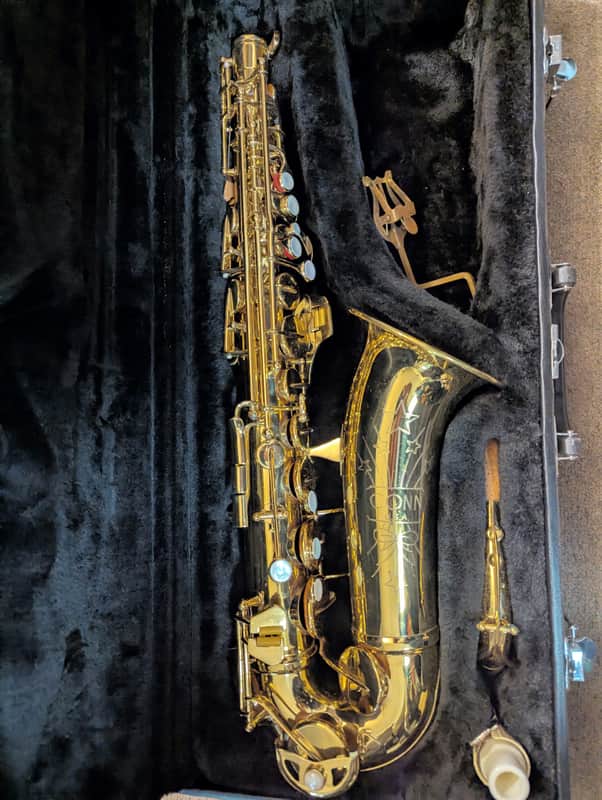 Conn Alto Saxophone sn1227 - Brass image 1