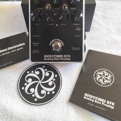 Darkglass Electronics Microtubes B7K Analog Bass Preamp image 2