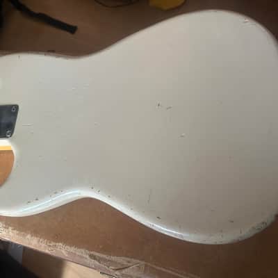 Fender Musicmaster with Maple Fretboard 1957 - Desert Sand image 13