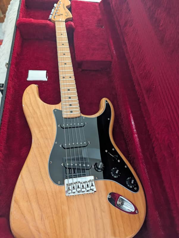 Fender Stratocaster Hardtail with Maple Fretboard 1978 - 1981 - Natural image 1