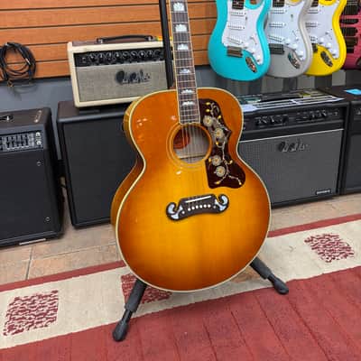Gibson SJ-200 60's Original 2025 - present - Heritage Cherry Burst image 1
