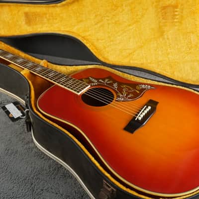 Morris MWH-03-RS MIJ Dreadnought Acoustic Guitar w/ Hard Case image 23