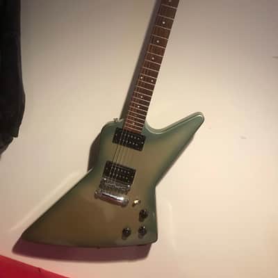 Gibson Explorer 1984 Green Burst image 1