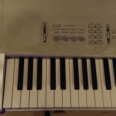 KORG Triton Studio SKB hard shell case image 4