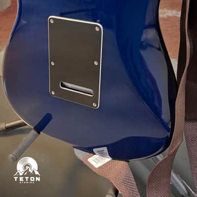 Fender Limited Edition Player Stratocaster® HSS Plus Top 2020 image 5