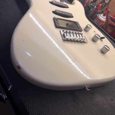 Squier II Body Stratocaster 1991 - White pearl metallic image 2