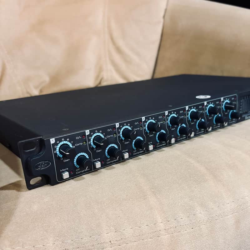 Black Lion Audio Modded Focusrite OctoPre MkII Dynamic 2010s - Black