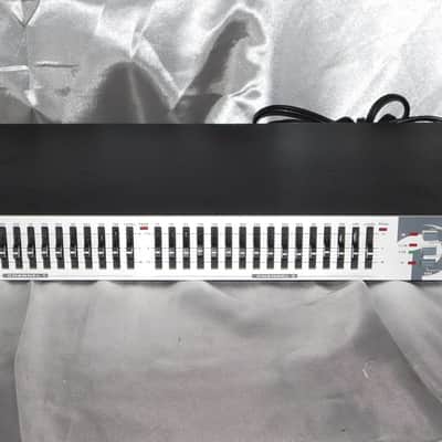 Maxon GE1500 Dual 2/3 Octave 2-Channel Equalizer / EQ Rackmount