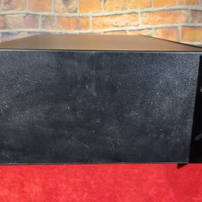 Peavey Q231F Dual 31-Band Graphic Equalizer image 5