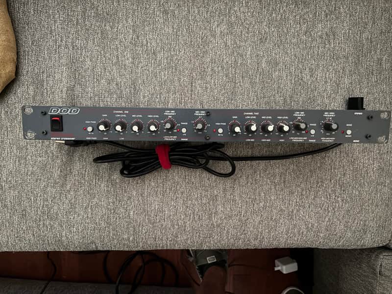 DOD  834 Series II Stereo Crossover image 1
