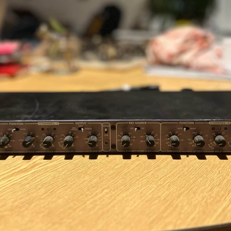 1984 – Present Drawmer DS201 Dual Gate Black