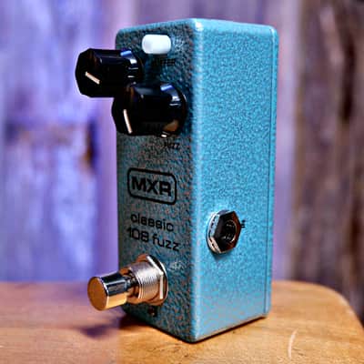 MXR M296 Classic 108 Fuzz Mini Effect Pedal image 4