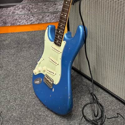 FENDER CUSTOM SHOP 1960 LAKE PLACID BLUE STRATOCASTER LEFT HANDED image 7