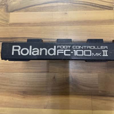 Roland FC-100 MKII Footswitch / Foot Controller (Discontinued) NOT FUNCTIONING – For Parts or Repair image 3