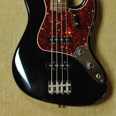 Fender 1962 American Vintage Reissue Jazz Bass - 62 AVRI - Black image 2