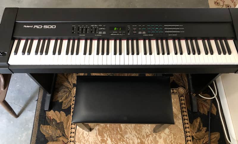 Roland RD-500 88-Key Digital Piano with weighted hammer-action keys, Black - includes Roland PB-450 bench image 1