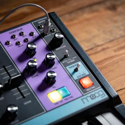 Moog Matriarch Patchable 4-note Paraphonic Analogue Synthesiser image 15
