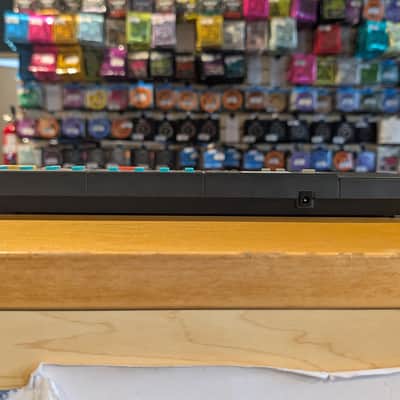 Yamaha PSS-30 Keyboard image 3