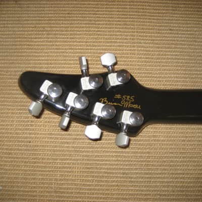 Brian Moore MC/1 guitar '96 #585 rare, excellent, signed image 8