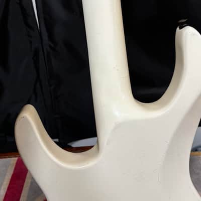Kramer Forum 3 Electric Bass Guitar image 11