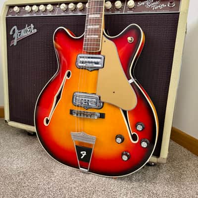Fender Coronado II with Rosewood Fretboard 1967 - Sunburst image 1