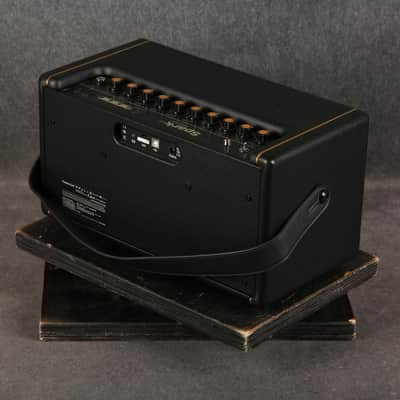 Positive Grid Spark 40 Desktop Amp - 2nd Hand (166884) image 3