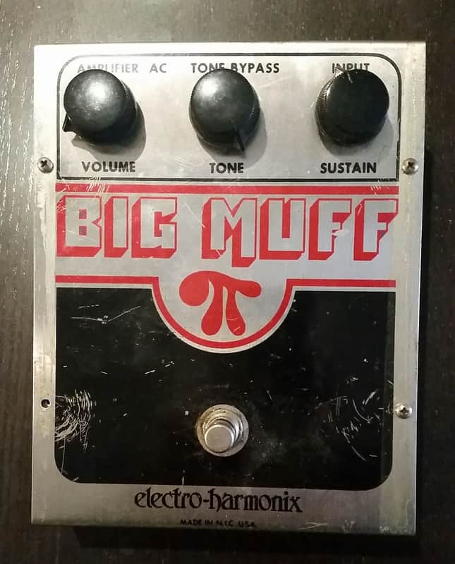 Electro-Harmonix Big Muff Pi V3 (Red & Black) | Reverb