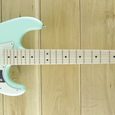 Immagine Fender American Performer Strat HSS Maple Satin Surf Green US22069619 - 1