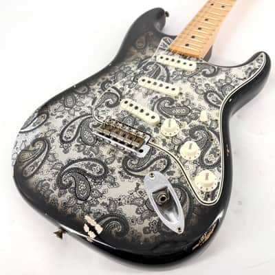 2018 Fender Custom Shop Limited Edition ’68 Stratocaster Relic - Black Paisley - Trades image 2