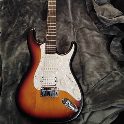 Mitchell TD400 Strat 2point trem 2010s - Sunburst image 1