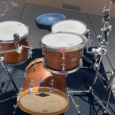 Craviotto Solid Cherry Drum Set – All drums signed by Johnny (2009) – 18/12/14 + 5.5 Snare – Collector Grade image 8